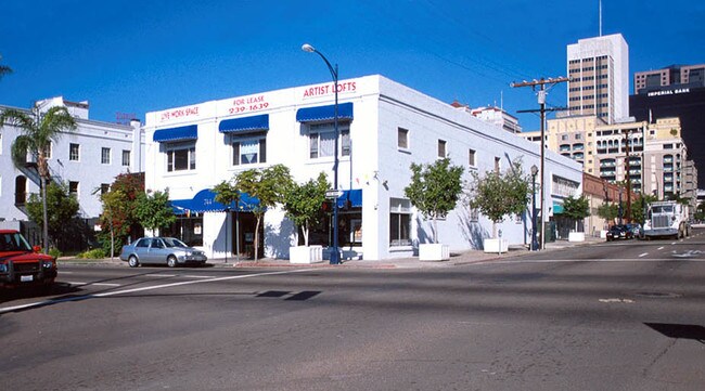 744 G St in San Diego, CA - Foto de edificio - Building Photo