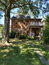 417 W Walnut St, Unit A photo'