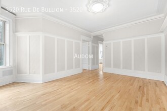 3520 Rue De Bullion in Montréal, QC - Building Photo - Building Photo