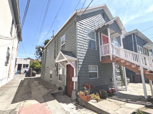 property at 440 48th St