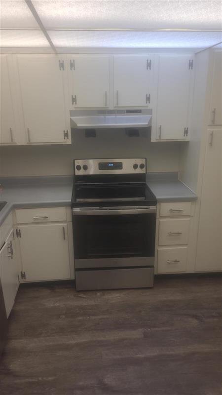 195 Mt Lebanon Blvd, Unit 201 in Pittsburgh, PA - Building Photo - Building Photo
