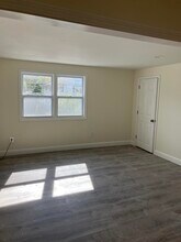 6 Willowbrook Dr in Rochester, NH - Building Photo - Building Photo