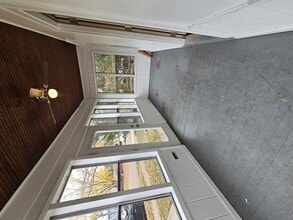 211 Edwards Ave, Unit 1 in West Dundee, IL - Building Photo - Building Photo