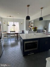 10162 Yorktown Way in Great Falls, VA - Building Photo - Building Photo