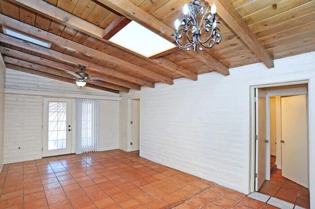 property at 2437 N Walnut Ave