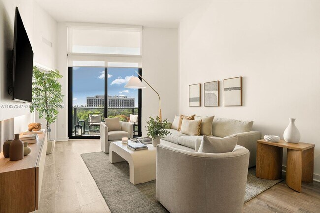 501 NE 31st St in Miami, FL - Foto de edificio - Building Photo