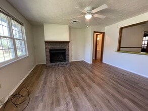 330 Edgewood Dr in Athens, GA - Building Photo - Building Photo