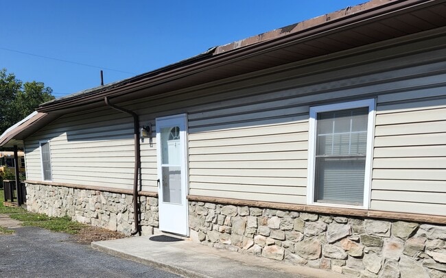 4154 E Harrisburg Pike, Unit #4