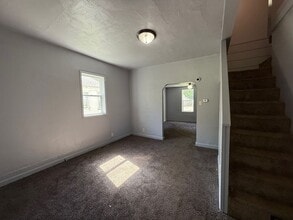 1242 E Willard Ave in Decatur, IL - Building Photo - Building Photo