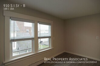 910 S I St in Tacoma, WA - Building Photo - Building Photo