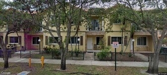 23082 SW 112th Pl in Miami, FL - Building Photo