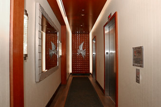 Liberty Luxe in New York, NY - Building Photo - Lobby