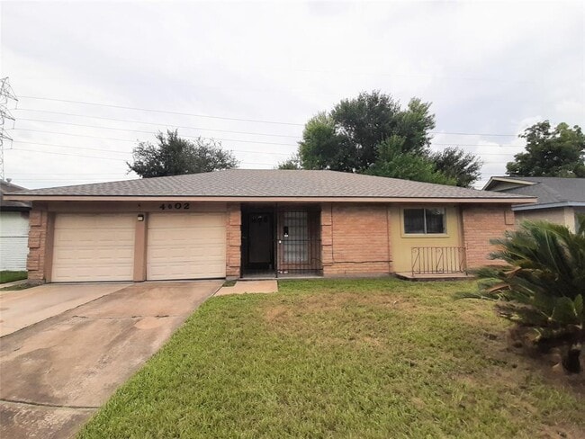property at 4602 Knottynold Ln