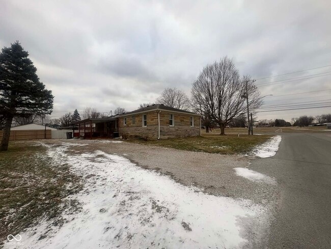 6605 McFarland Rd in Indianapolis, IN - Building Photo - Building Photo