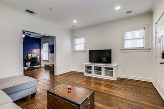 5013 Vickery Blvd in Dallas, TX - Building Photo - Building Photo