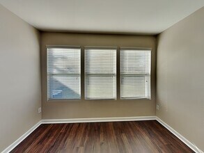 142 W Cavendish Dr in Mooresville, NC - Foto de edificio - Building Photo