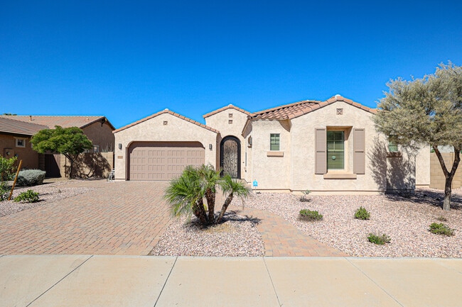 property at 15626 W Campbell Ave