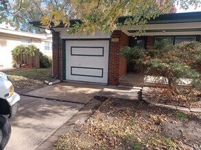 3322 S Mt Carmel Ave in Wichita, KS - Building Photo - Building Photo