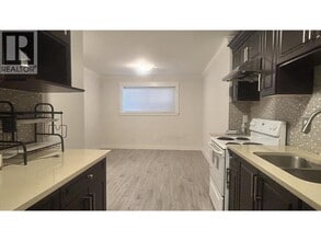 1040 Walls Ave in Coquitlam, BC - Building Photo - Building Photo