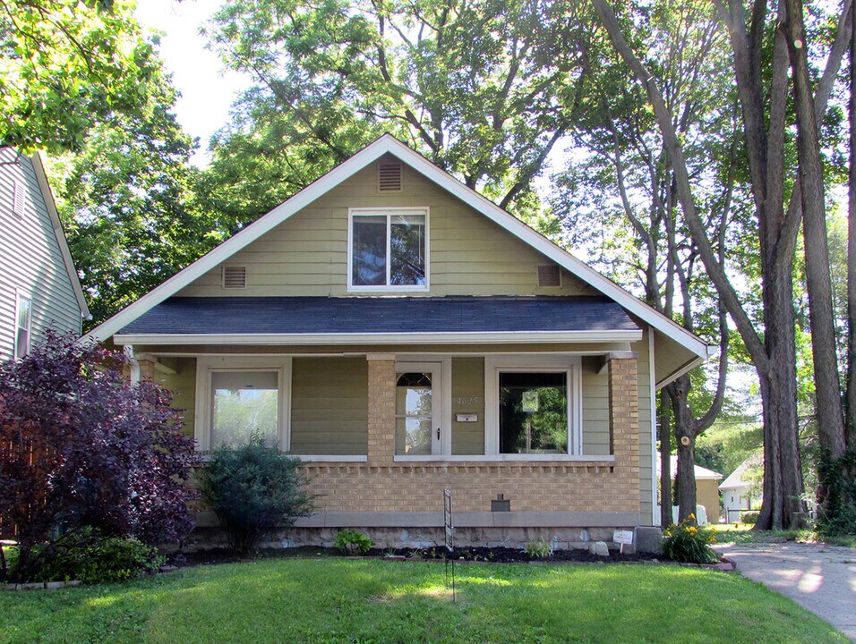 4625 Rookwood Ave in Indianapolis, IN - Building Photo