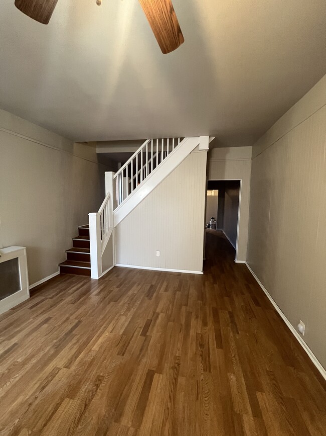 property at 535 N Streeper St