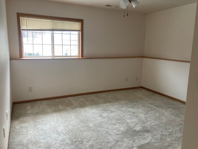 4 Weaver Dr in Ottumwa, IA - Building Photo - Building Photo