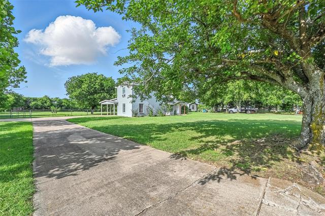 3517 Sparks Ln in Crowley, TX - Building Photo - Building Photo