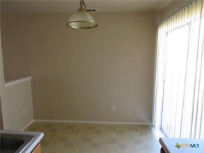 5701 Redstone Dr in Killeen, TX - Building Photo - Building Photo