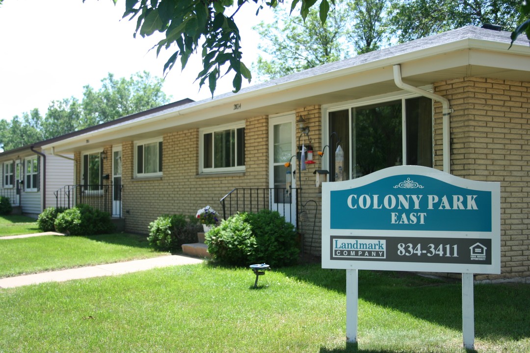 Colony Park East in Eau Claire, WI - Building Photo