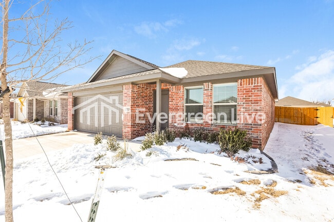 3713 Los Cabos Dr in Mustang, OK - Building Photo - Building Photo