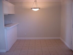 211 W 17th St-Unit -7 in Houston, TX - Building Photo - Building Photo