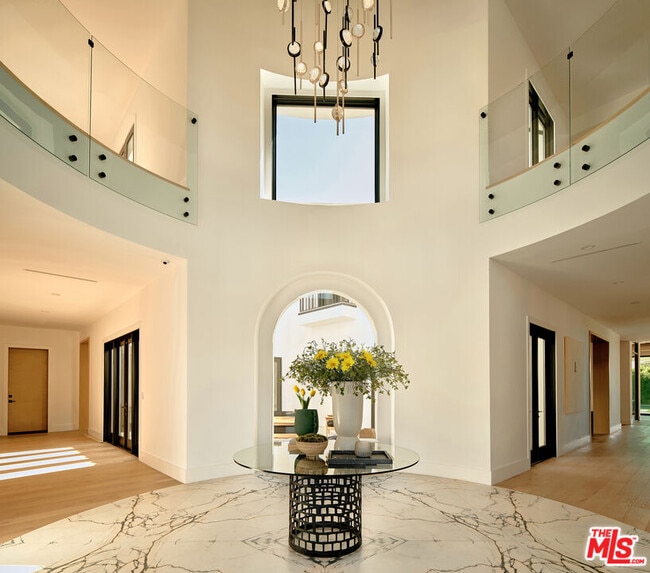 25242 Prado Del Grandioso in Calabasas, CA - Building Photo - Building Photo