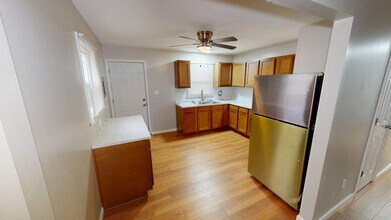 2932 Eddie St in Youngstown, OH - Building Photo - Building Photo