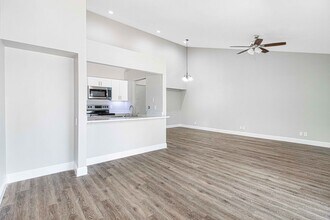 4111 SE 22nd Ave, Unit A in Ocala, FL - Building Photo - Building Photo