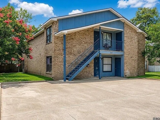 property at 844 Hammond Manor Dr