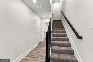 1700 Back Bay Rd in Essex, MD - Building Photo