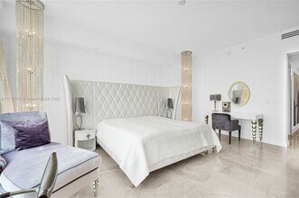 16051 Collins Ave, Unit 1004 in Sunny Isles Beach, FL - Building Photo - Building Photo