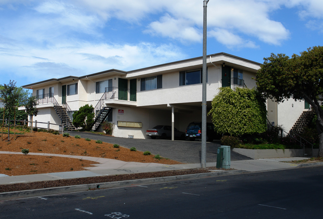 309 Mathilda Dr in Goleta, CA - Building Photo