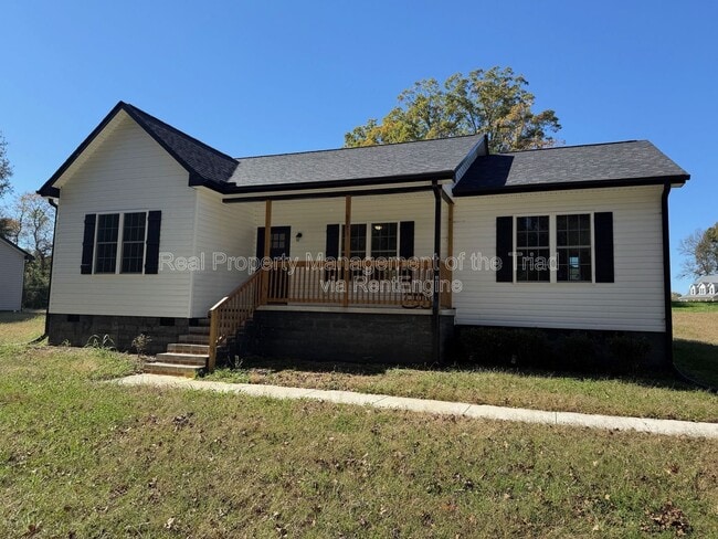 property at 3773 Hinshaw Country Rd