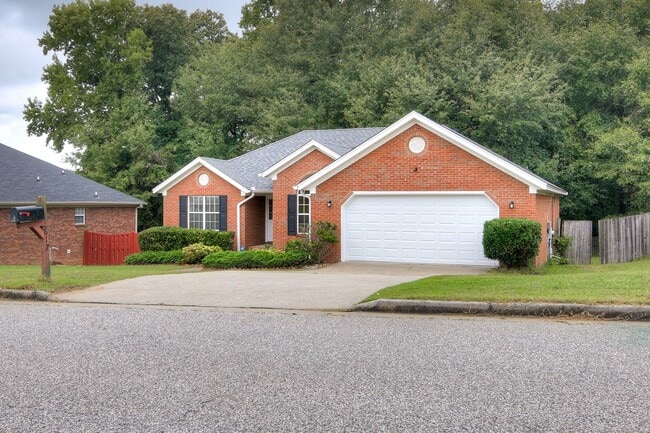 property at 817 Stoneview Dr