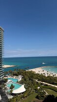 10275 Collins Ave in Bal Harbour, FL - Building Photo