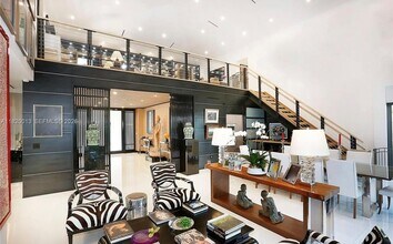 6611 Leonardo St in Coral Gables, FL - Building Photo - Building Photo