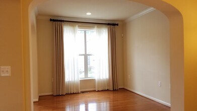 2923 Mill Island Pkwy in Frederick, MD - Building Photo - Building Photo