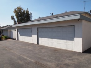 18171-18181 Mandarin Ln in Yorba Linda, CA - Building Photo - Building Photo