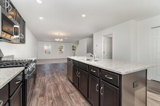 8 Kenzie Way in Carlisle, PA - Building Photo - Building Photo