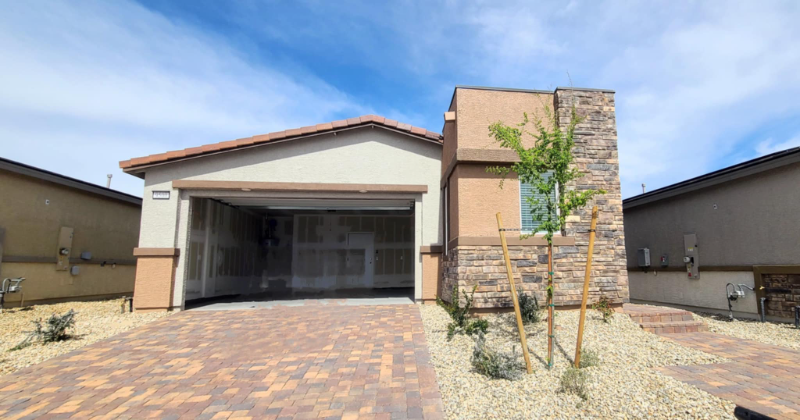9500 Sequoia Rdg Ave in Las Vegas, NV - Building Photo