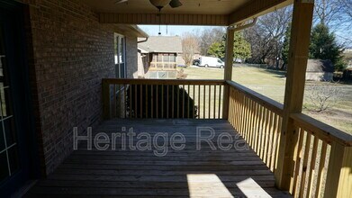 867 Westgate Dr in Alcoa, TN - Building Photo - Building Photo