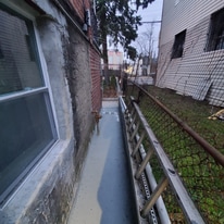 3180 Fish Ave, Unit One bedroom apartment in Bronx, NY - Building Photo