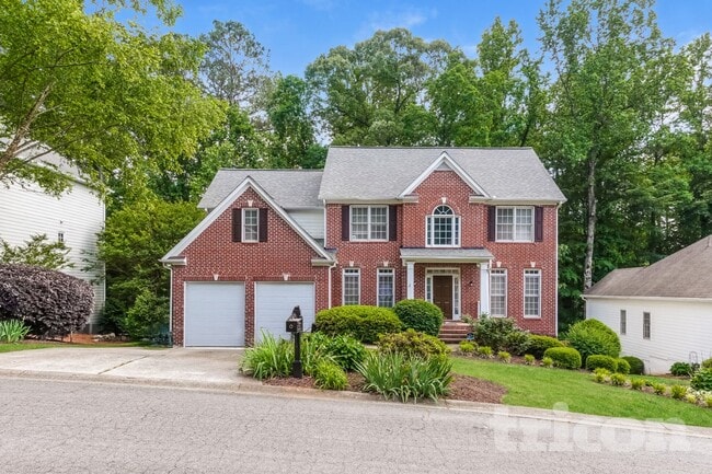 property at 716 Parkside Dr