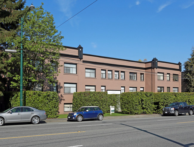 Montclair Apartments in Vancouver, BC - Building Photo - Primary Photo